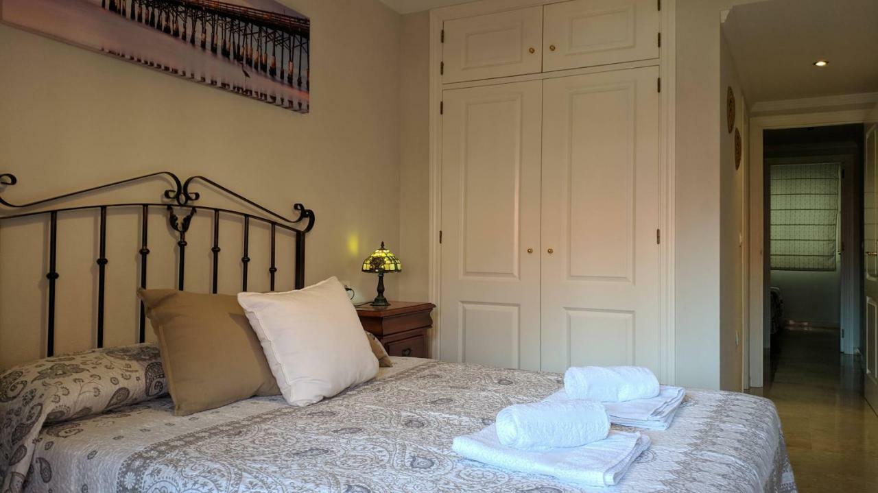בנאלמדנה Apartamento Las Camelias מראה חיצוני תמונה